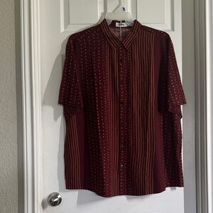 Stylish Burgundy Men's Casual Button Down Shirt